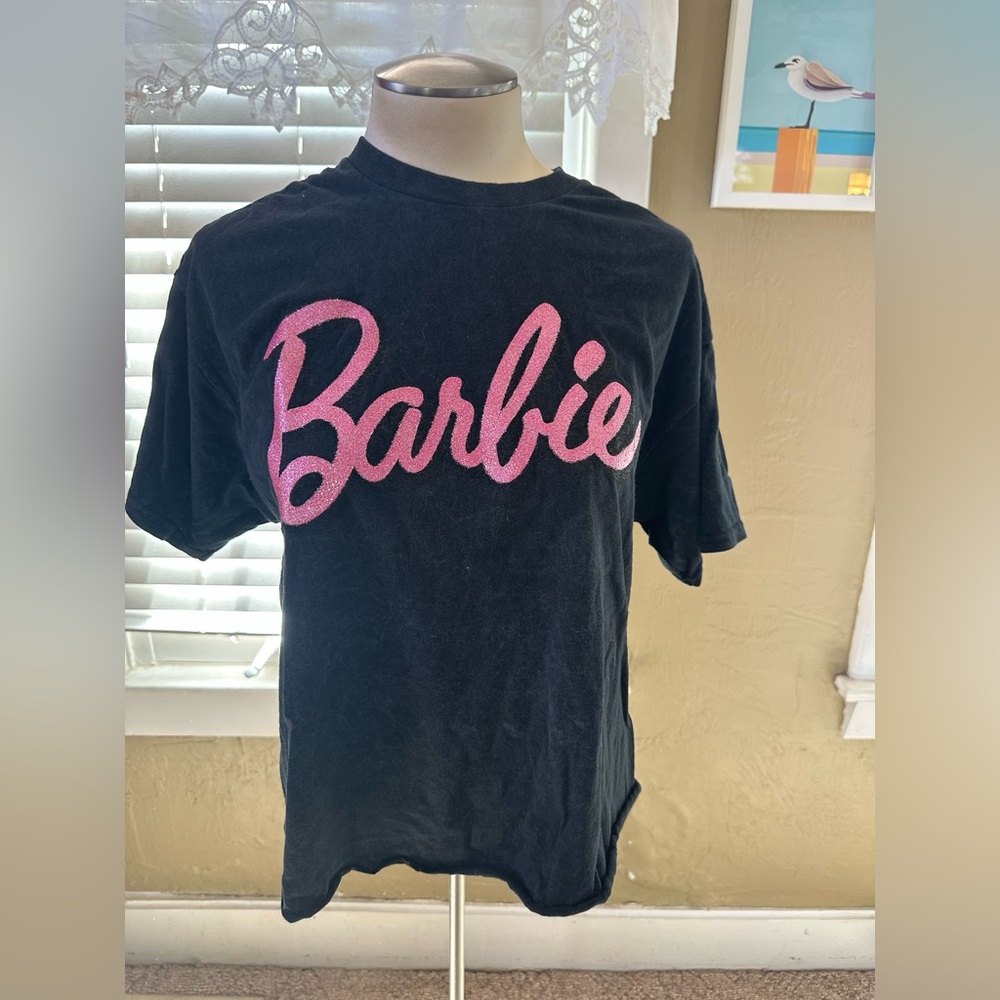 Barbie t-shirt size L